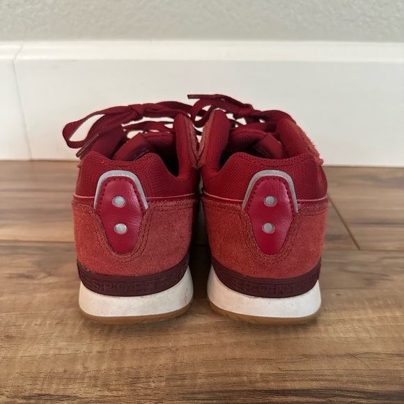 Women’s Nike Venture Runner Dark Red Athletic Shoes Size 6.5 Good Used Condition - Picture 4 of 6